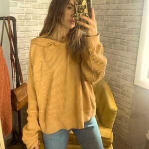 The North Face // long sleeve hooded sweatshirt